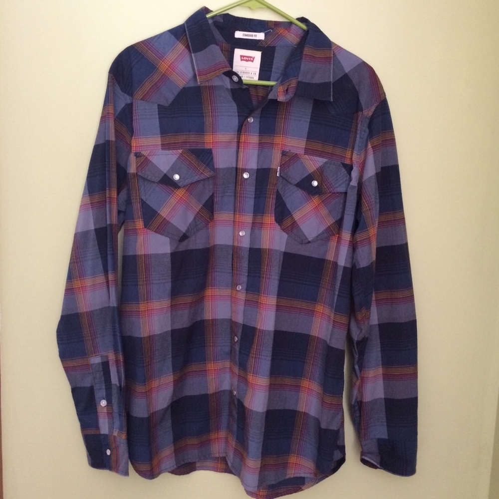Levi’s pearl snap button Western cowboy shirt